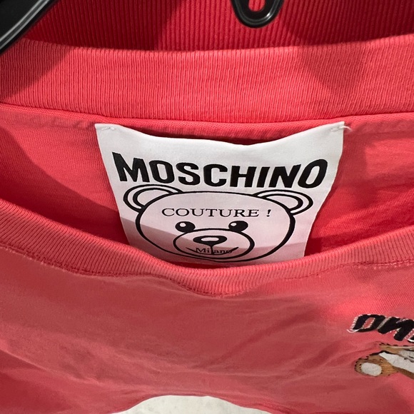 Moschino short set. - Picture 5 of 6